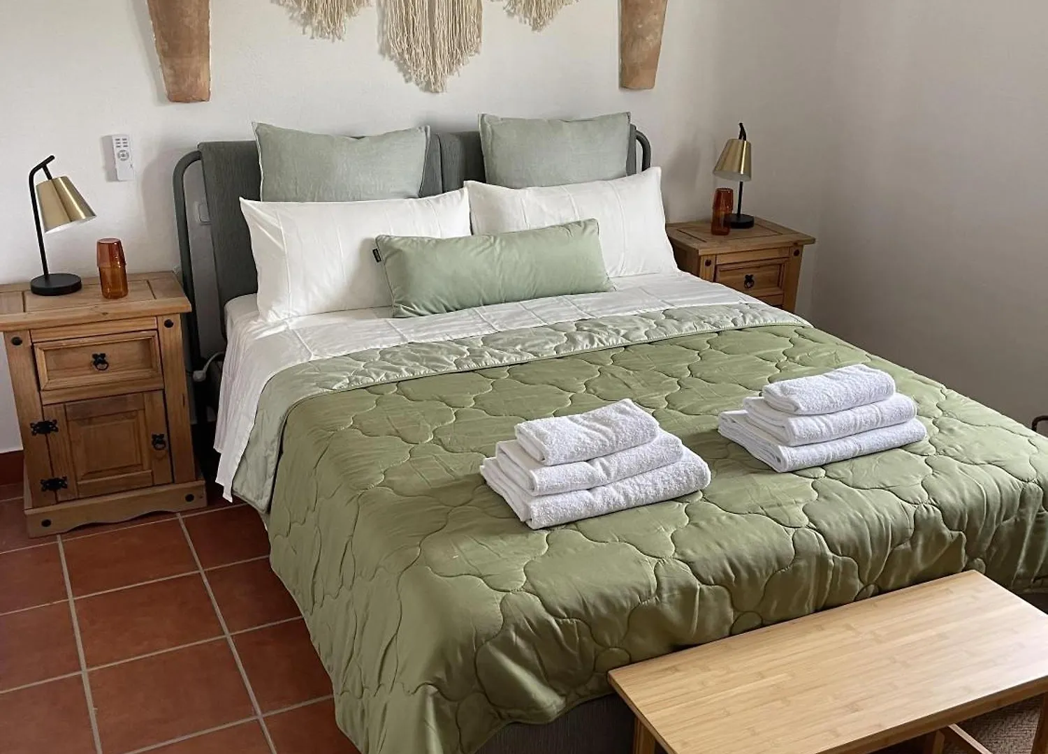 Apartment Miluna Oasis Suites - Sleeps4-Pool-Mountainview Gacia